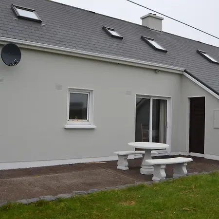 Cozy Coastal In Ballinskelligs, Kerry