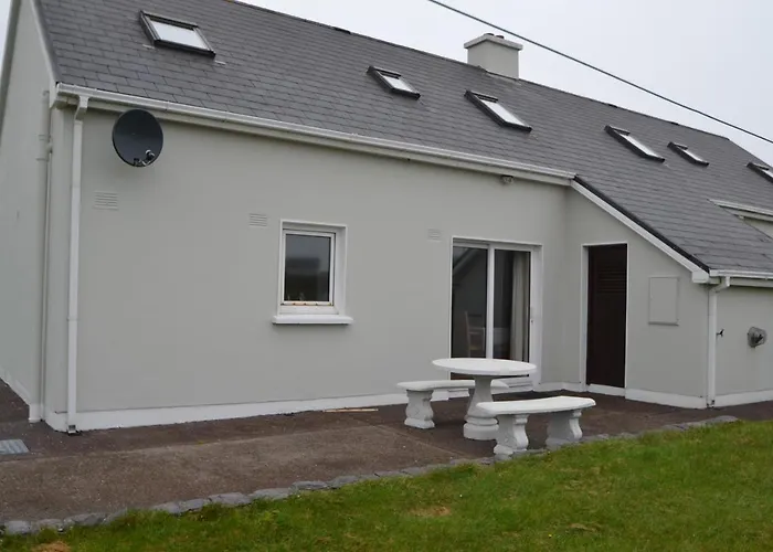 Cozy Coastal In Ballinskelligs, Kerry